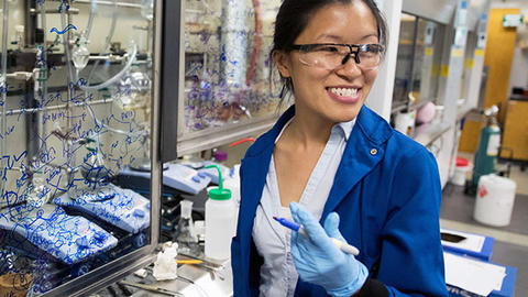Professor Christina Woo in her lab