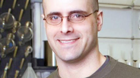 Professor Ted Betley in his lab