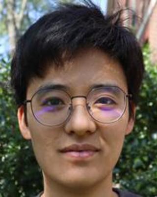 qiuyichen2.jpg